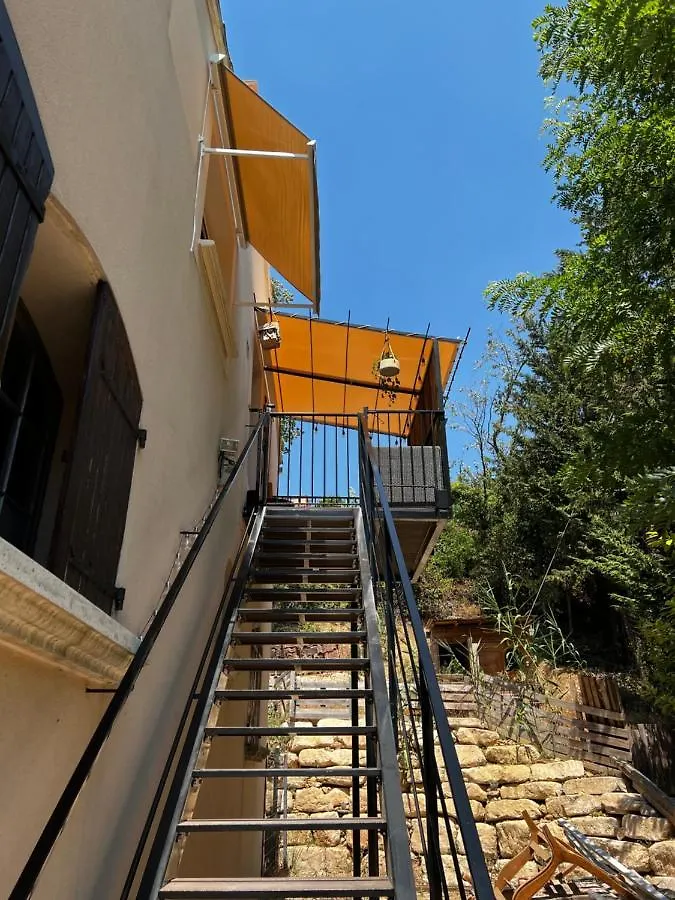 Villa L'Abri Saint-Just  0*, Saint-Just (Ardeche) France
